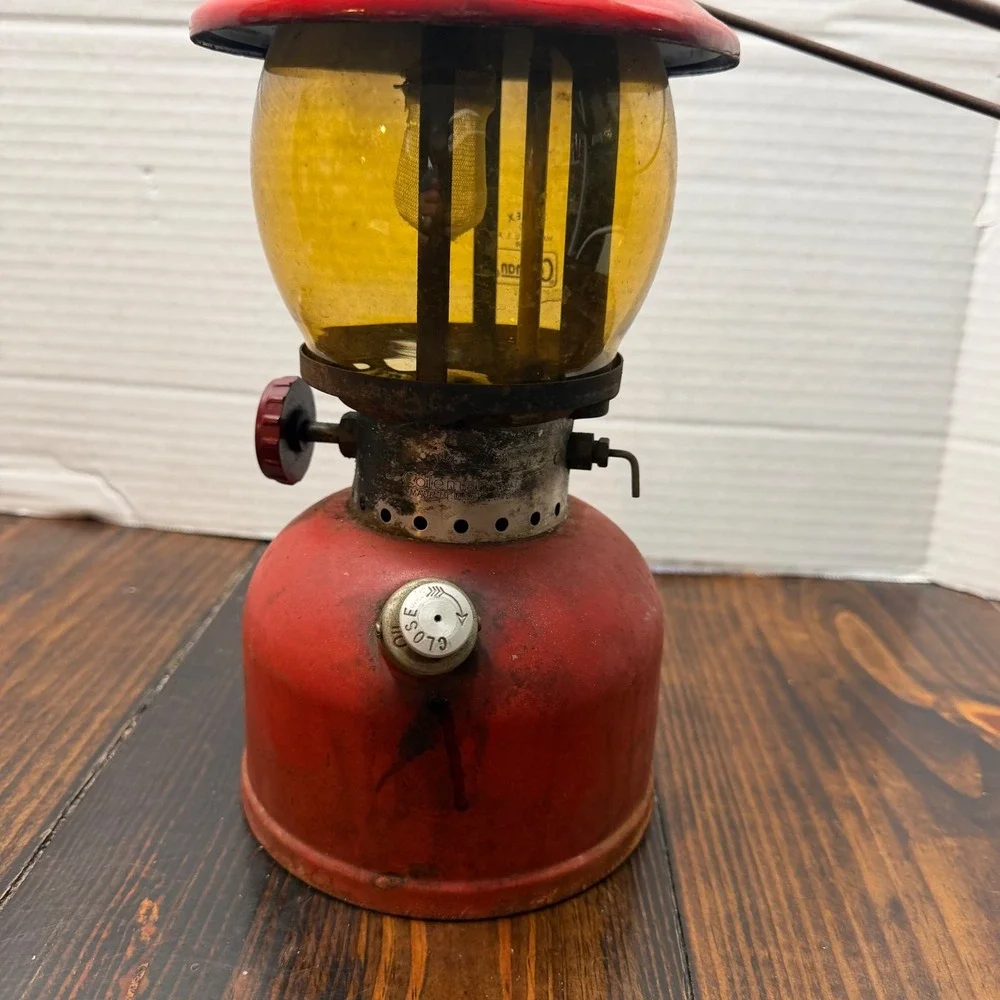 Vintage Coleman 200A Lantern Red Single Mantle Amber Pyrex Globe USA Made AS IS